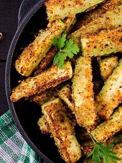 Low-Carb Baked Halloumi Fries